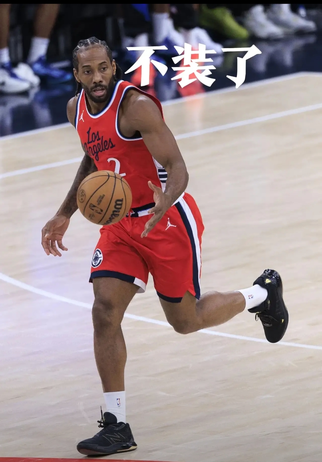 快船擒胜尼克斯保持不败