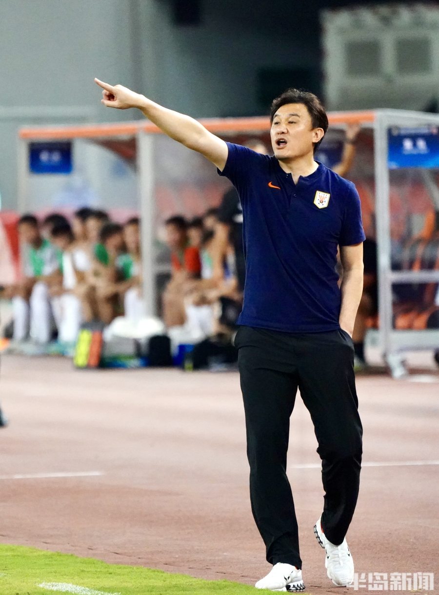 包含拉齐奥主场大破卡塔尼亚，迎来赛季开门红的词条