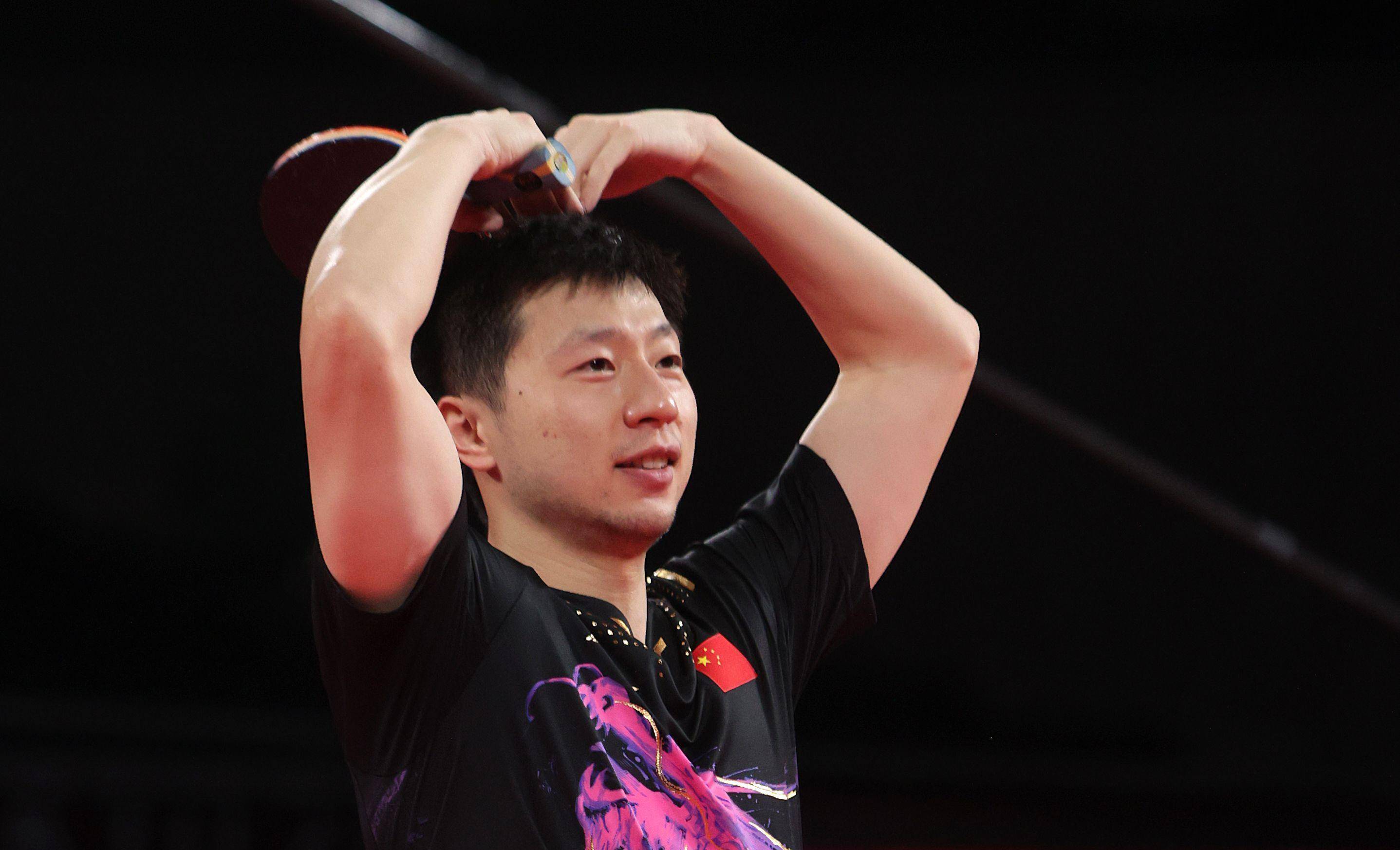 包含法兰克福主场击败对手，一路领先的词条