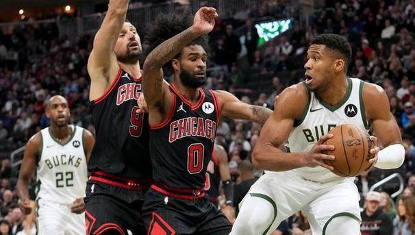 关于雄鹿主场大破小牛，字母哥全能表现独得+数据的信息